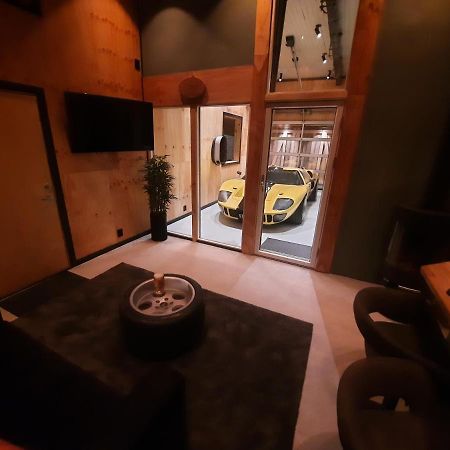 Laerdalsoren Motor Guesthouse Lærdalsøyri Buitenkant foto