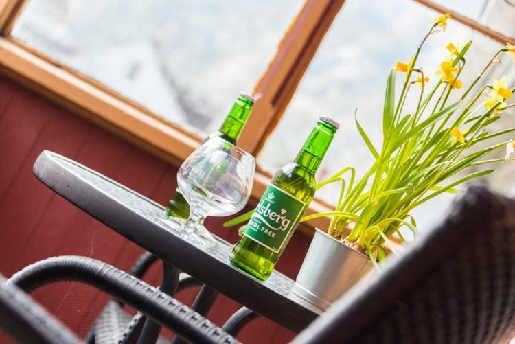Laerdalsoren Motor Guesthouse Lærdalsøyri Buitenkant foto