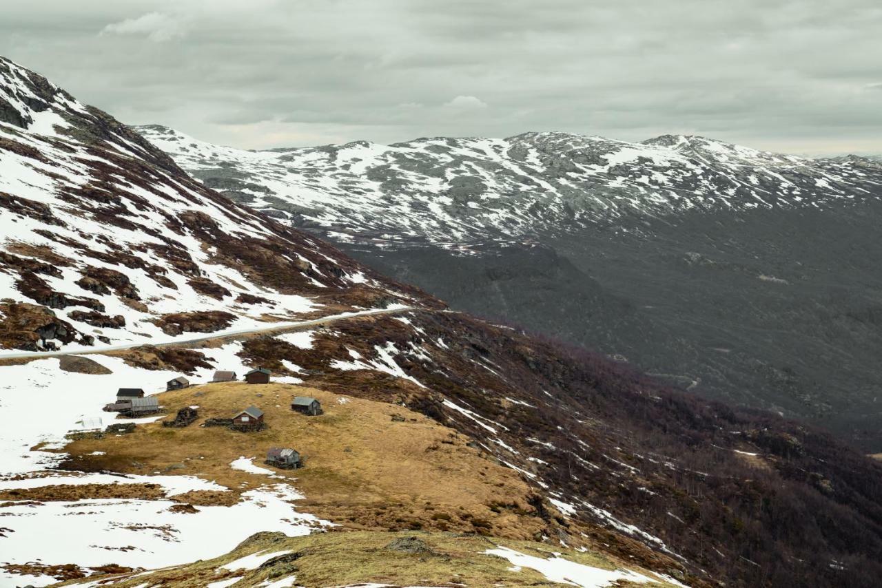 Laerdalsoren Motor Guesthouse Lærdalsøyri Buitenkant foto